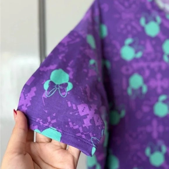 LuLaRoe Dianey Purple and Green Short Sleeve Tee | Minnie Print |XS - Picture 3 of 7